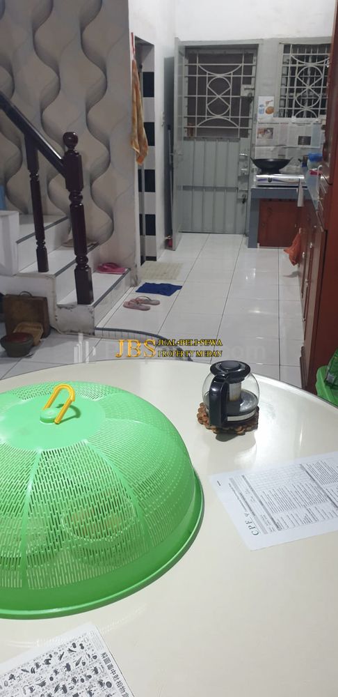 Dijual Rumah 2 Tingkat Kondisi Siap Huni di Jalan Pembangunan 2 - Medan