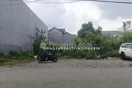 Dijual Tanah Istimewa Strategis Depan Kost Exclusive Paragon Seturan Raya Sleman Yogyakarta, Dekat STIE YKPN, UPN