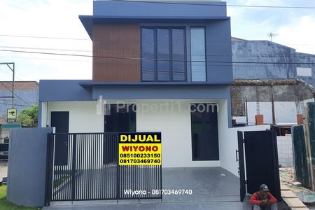 Jual Rumah di Babatan Pantai Utara Sudah Luluh Uji Feng Shui STRATEGIS Dekat Anyeong Kota Lama Surabaya Timur Baru Gres Siap Huni