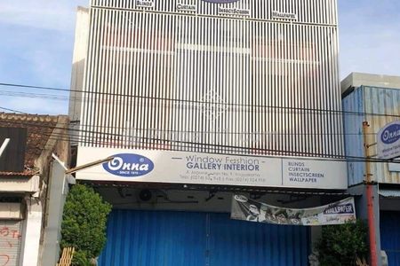 Jual Ruko Ruang Usaha Lokasi Strategis Pinggir Jalan Raya Jogonegaran Malioboro Yogyakarta