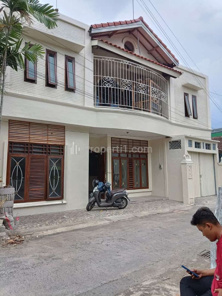 Dijual Rumah Minimalis 3 Lantai Seputar Bugisan Yogyakarta Dekat Malioboro, Tugu Jogja