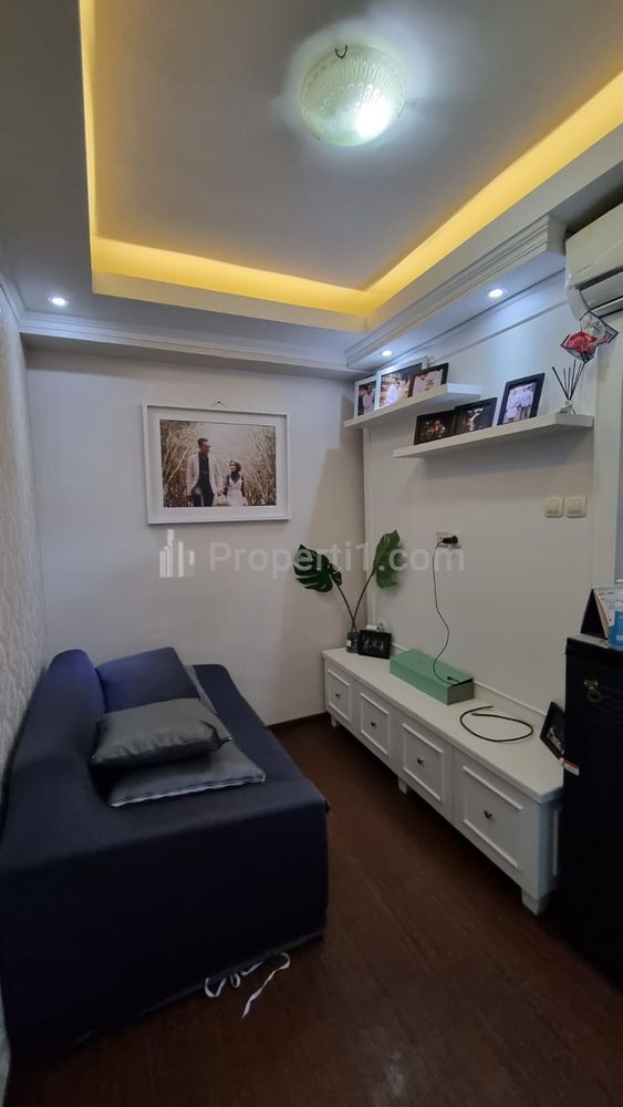 Dijual Apartemen 2 Kamar Fully Furnished Bersih, Rapi dan Lengkap di Pancoran Riverside - Jakarta Selatan