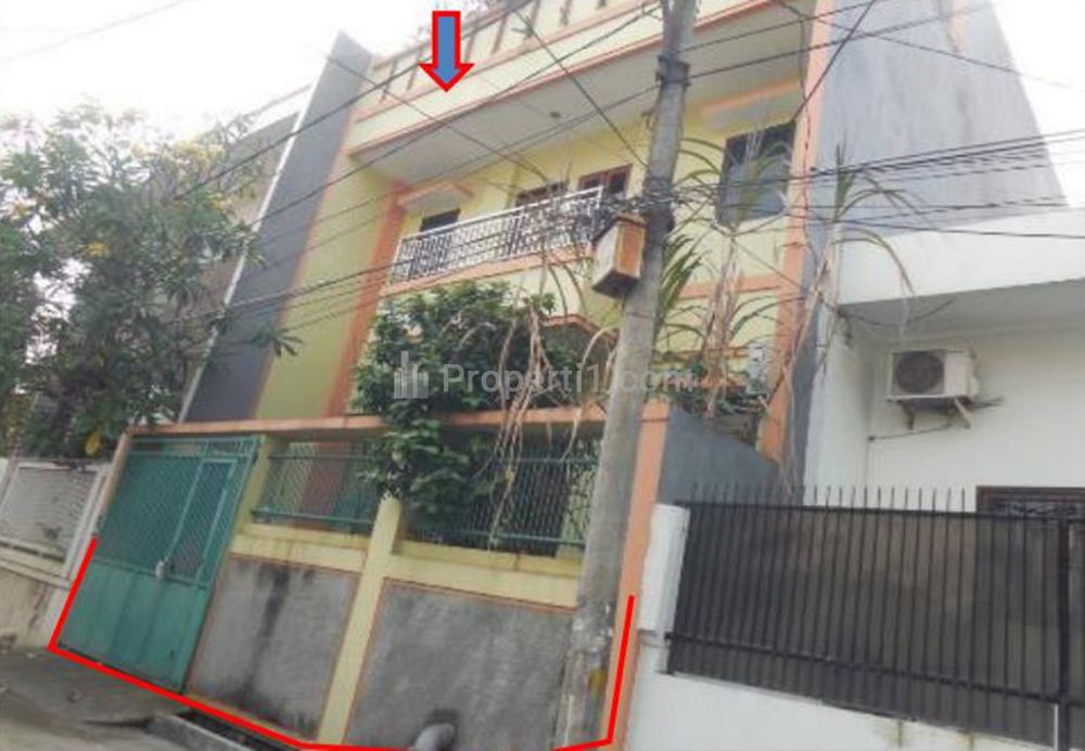 Jual Rumah di Komplek Green Ville Jakarta Barat Siap Dihuni
