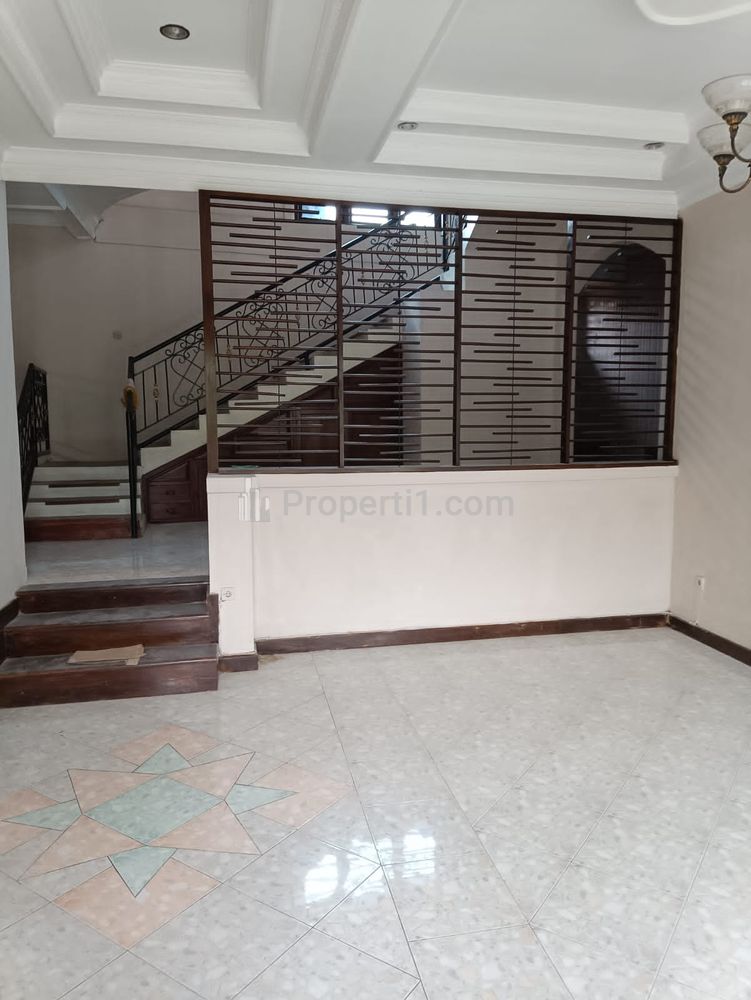 Dijual Rumah Minimalis 3 Lantai Seputar Bugisan Yogyakarta Dekat Malioboro, Tugu Jogja