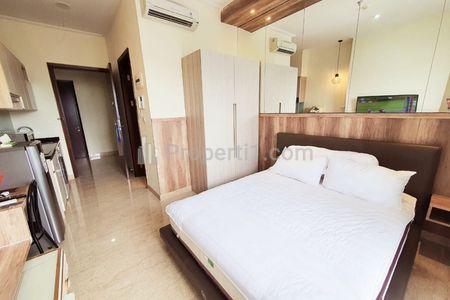 For Rent Apartemen Menteng Park Cikini Tower Emerald (Private) - Studio Fully Furnished & Good Unit