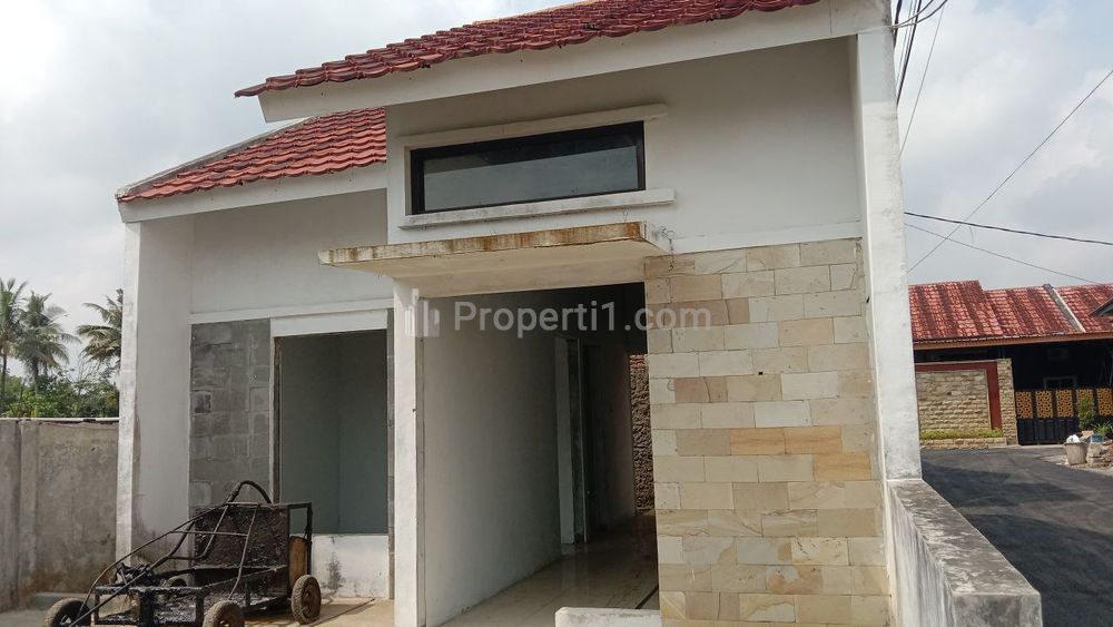 Jual Rumah 2 Lantai Smart Door Lock Mewah dan Modern All in Hanya 2.5 Juta di Kota Banjar