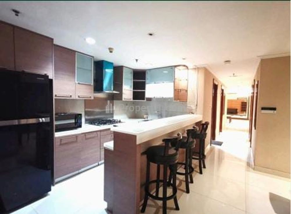 Jual Penthouse Apartemen Bellagio Residence Mega Kuningan – Luas 207sqm, Full Furnished 5+1 BR