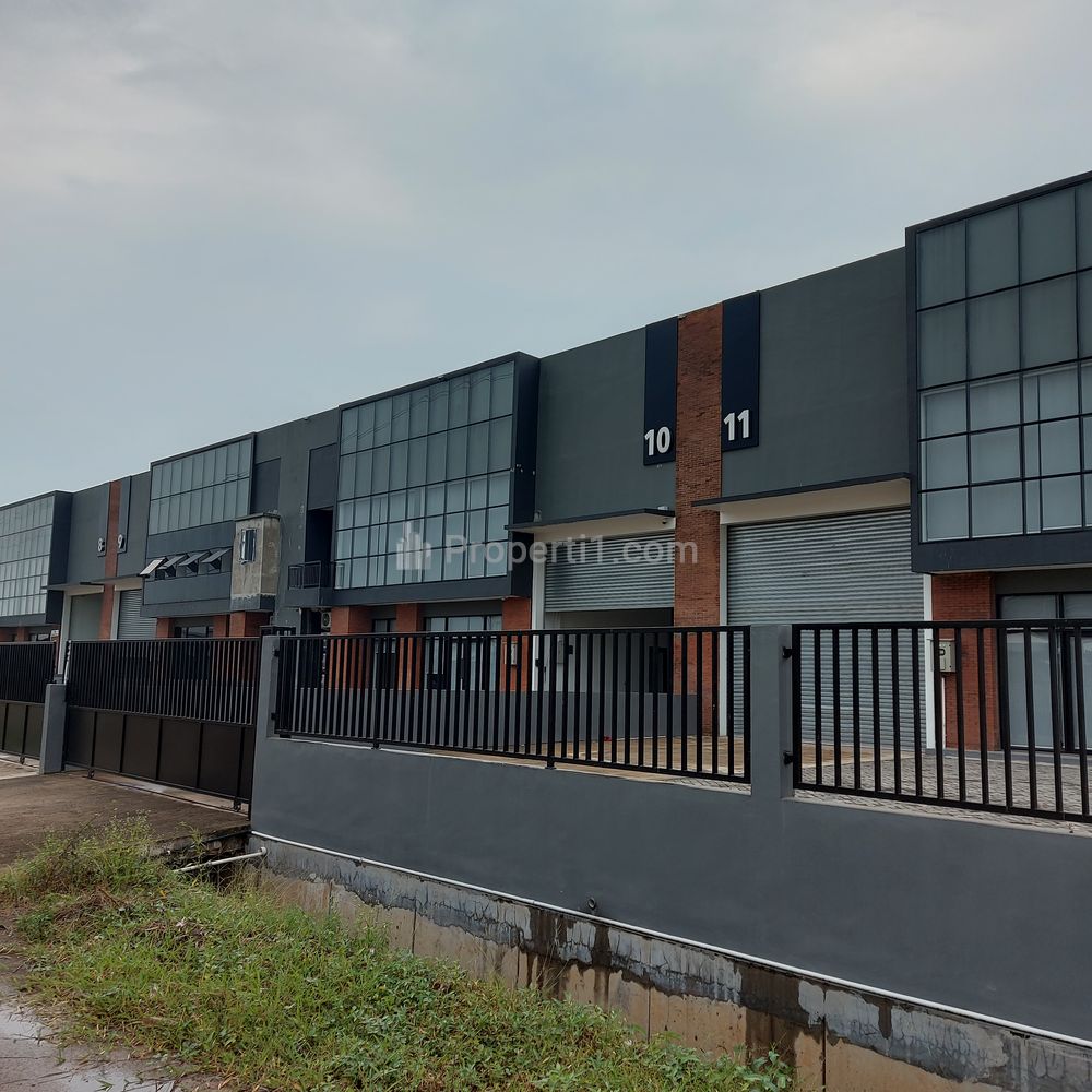 Dijual Gudang Industri Dekat Exit Tol Serbaraja di Legok Tangerang