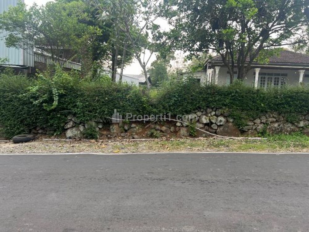 Jual Tanah Pekarangan Datar Tepi Jl Raya Kerjo - Kemuning, Karanganyar, Jawa Tengah