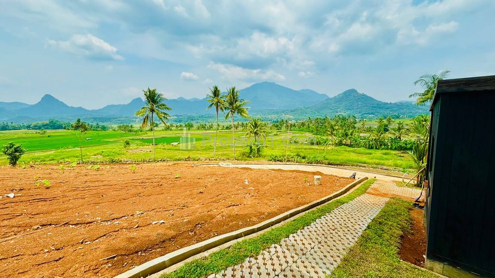 Jual Tanah Murah Siap Bangun Villa atau Berkebun, View Pegunungan Dekat Jalan Raya di Bogor