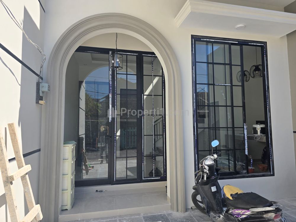 Jual Rumah Baru di Mulyosari, Surabaya Timur