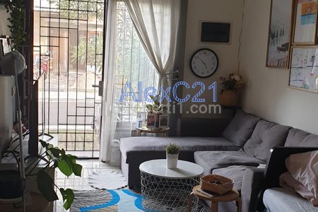 Dijual Rumah 2 Lantai Semi Furnished di Premier Terrace, Ciracas, Jakarta Timur