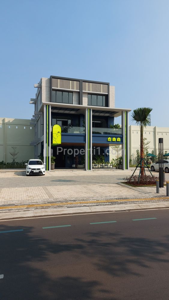 Dijual Ruko 3 Lantai Hadap Jalan Raya di Gading Serpong Tangerang