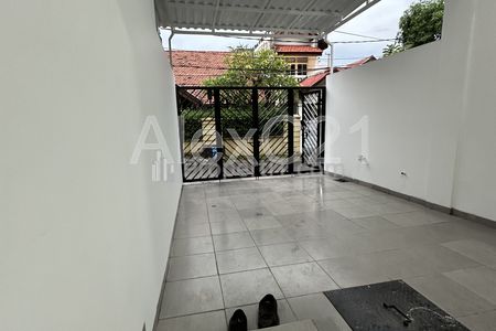 Dijual Rumah Baru di Tanjung Duren Barat, Tanjung Duren Utara, Grogol Petamburan, Jakarta Barat