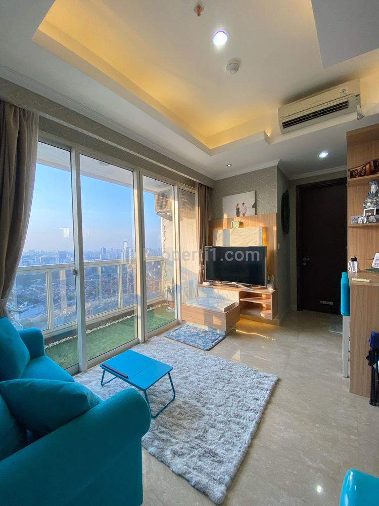 For Rent Apartemen Menteng Park Tipe 2 Bedrooms Private Lift Fully Furnished, Dekat Taman Ismail Marzuki, RSCM, Bunda Hospital, dan Kampus UI Salemba