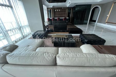 For Rent Apartment Essence Darmawangsa 3+1 BR Fully Furnished Private Lift