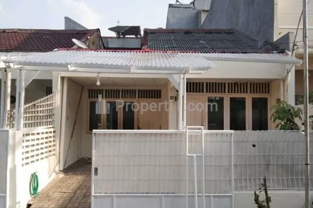 Jual Rumah Klasik Super Strategis di Pondok Pinang, Kebayoran Lama, Jakarta Selatan