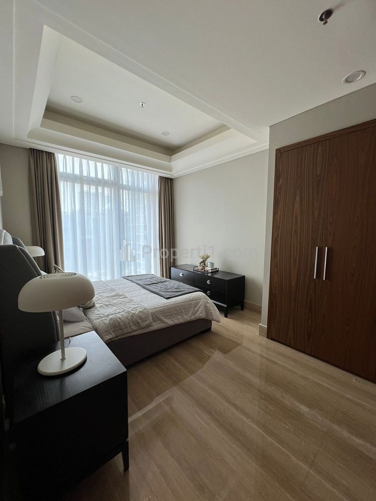 For Rent Apartment Botanica Senayan 4+1 Bedroom Full Furnished Private Lifts