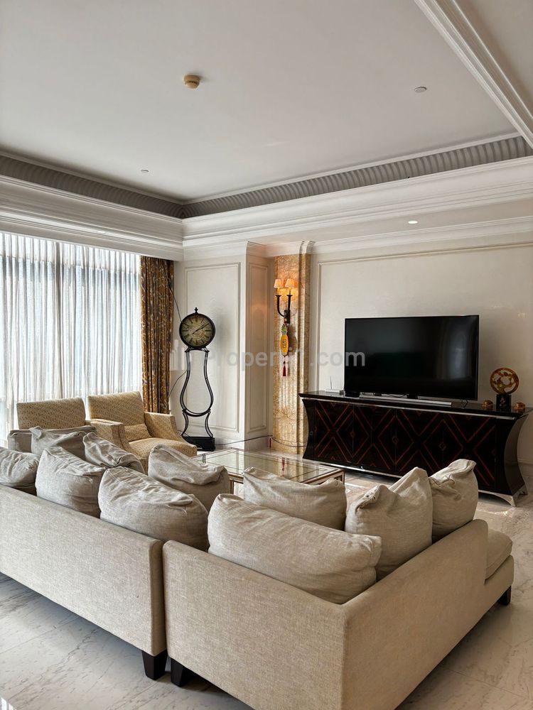 For Rent Apartment Botanica Senayan 4+1 Bedroom Full Furnished Private Lifts
