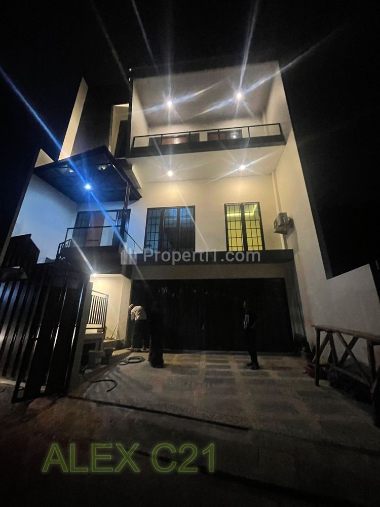 Dijual Rumah Baru di Pondok Cina, Beji, Kota Depok