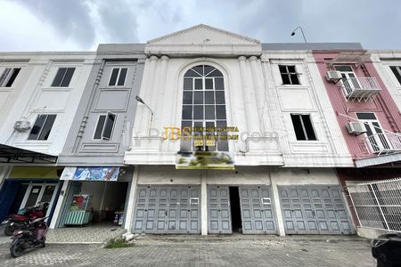 Jual Ruko Gandeng 3 Tingkat di Komplek Raztan Palace Jalan Bangau Medan