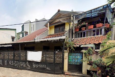 Dijual Rumah Sederhana di Jalan Panjang Arteri Kedoya Kota Jakarta Barat