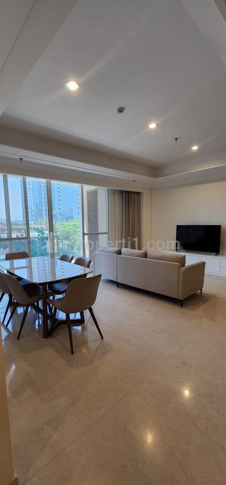 For Rent Apartment Pondok Indah Residence 3+1 Bedroom Full Furnished Private Lifts