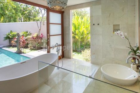 Disewakan Harian Rumah Villa Furnish Siap Pakai di Legian Kuta Badung Bali