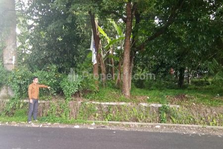 Dijual Cepat Tanah di Daerah Kuningan Caracas 987 m2