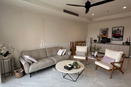 For Sale Apartment Kusuma Chandra SCBD 3+1 BR Full Furnished