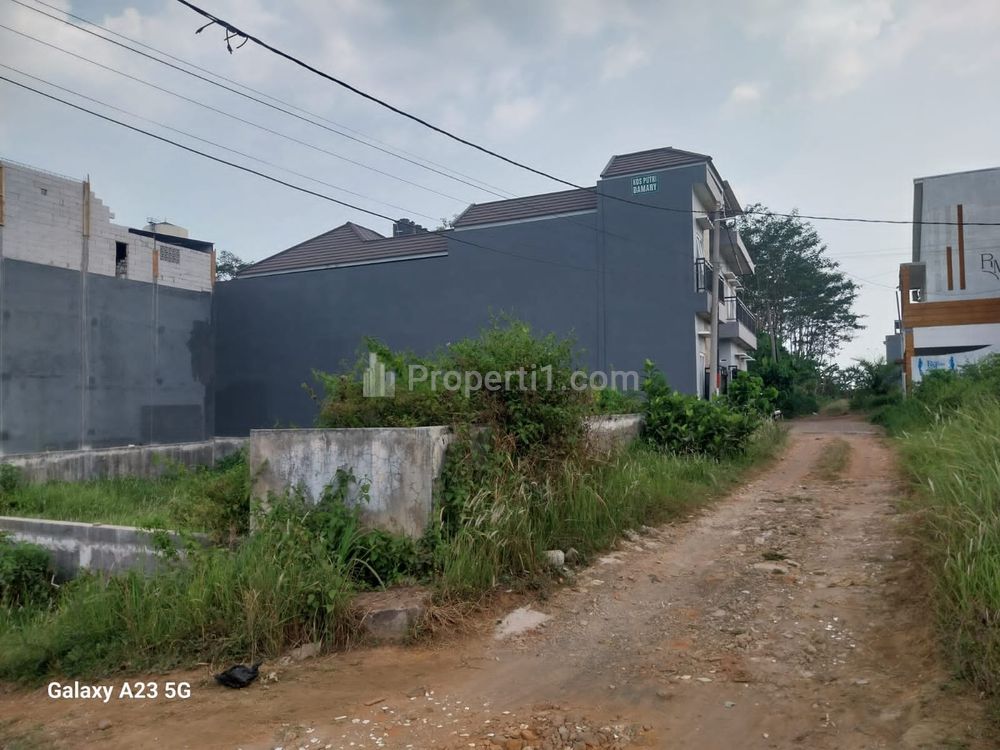 Jual Tanah Luas 296 m2 SHM di Area Dieng Malang Dekat Kampus Brawijaya dan Rusunawa