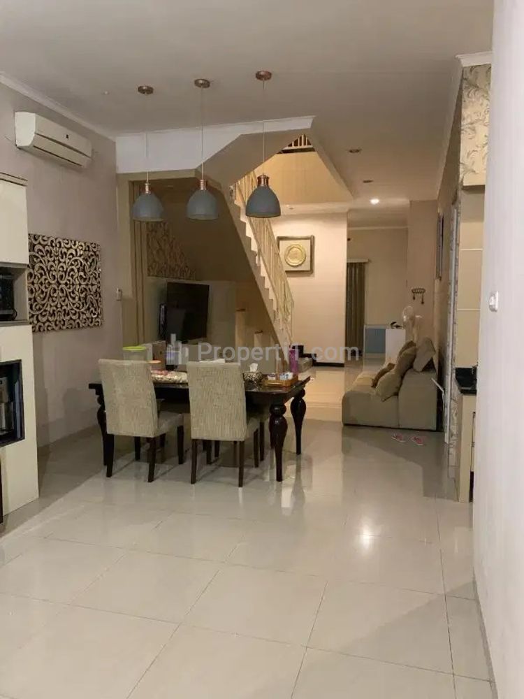 Jual Rumah Minimalis di Jalan Manyar Indah Kota Surabaya