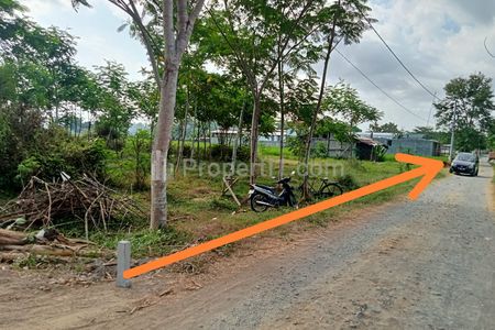 Jual Tanah Murah Prospektif Strategis, 100 Meter dari Jalan Raya Patukan Bibis Ambarketawang Sleman Yogyakarta