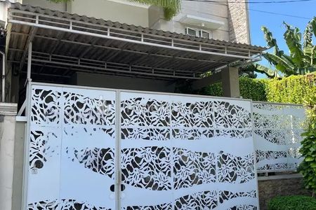 Jual Rumah Minimalis di Jalan Manyar Indah Kota Surabaya