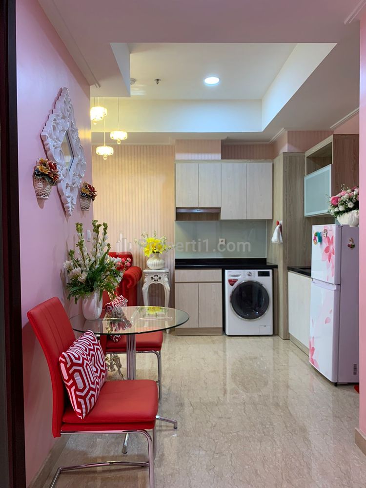 Dijual Apartemen Menteng Park Tower Emerald (Private Lift) - 2 Bedrooms Full Furnished, Dekat TIM, RSCM, Bunda Hospital, dan Kampus UI Salemba