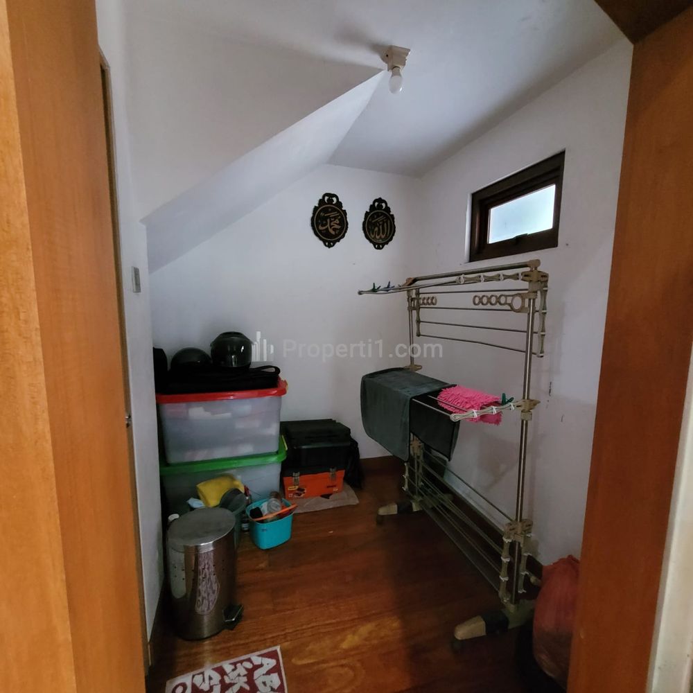 Dijual Rumah Minimalis di Komplek Petukangan Utara, Pesanggrahan, Kota Jakarta Selatan