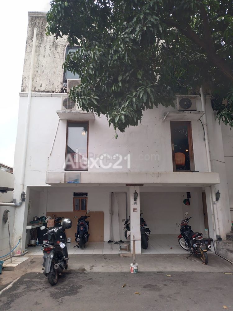 Dijual Rumah di Radio Dalam, Gandaria Utara, Kebayoran Baru, Jakarta Selatan