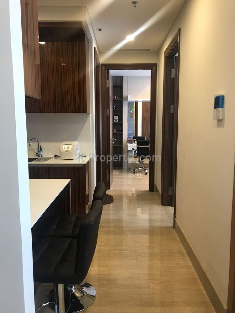 Disewakan Apartemen 2 Kamar Siap Pakai Sudah Furnish Tinggal Bawa Koper di Kuningan Jakarta Utara