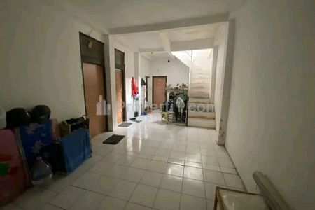 Jual Rumah Kost Aktif Kauman dekat Swalayan ADA Majapahit, SMAN 2 Semarang