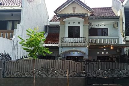 Jual Rumah Galaxy Bumi Permai Surabaya Semi Furnish Siap Huni