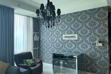 For Sale Apartment The Peak Sudirman Private Lifts 2+1 BR Fully Furnished