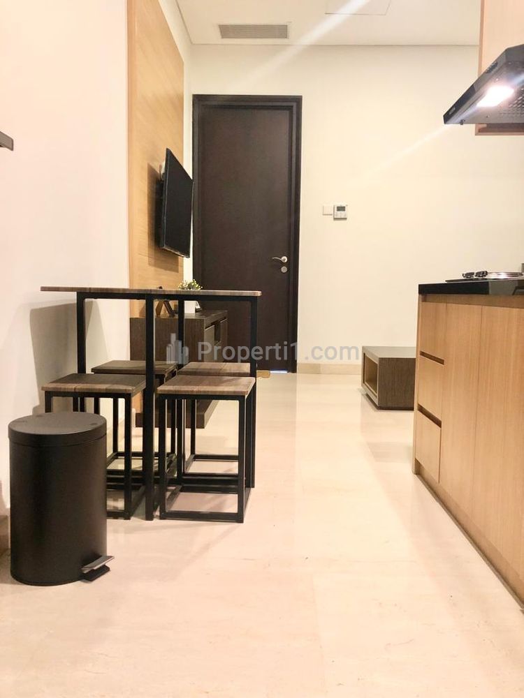 For Rent Sudirman Suites Apartment Type 1BR Full Furnished - Strategic Location in Central Jakarta