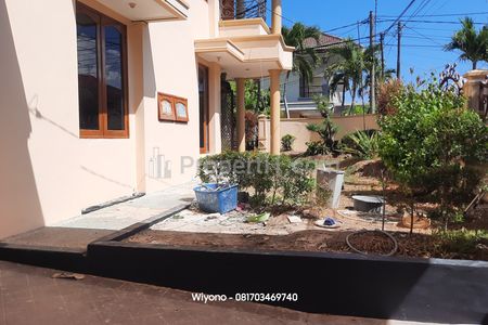 Sewa Rumah di Manyar Kertoadi Dekat ITS dan Unair Full Furnished Sudah Renovasi Siap Huni Surabaya Timur