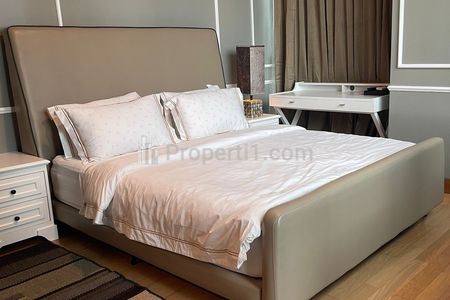 For Rent Apartment Residence 8 Type 2+1 BR Full Furnished and Good Condition - Strategic and Prime Location in South Jakarta