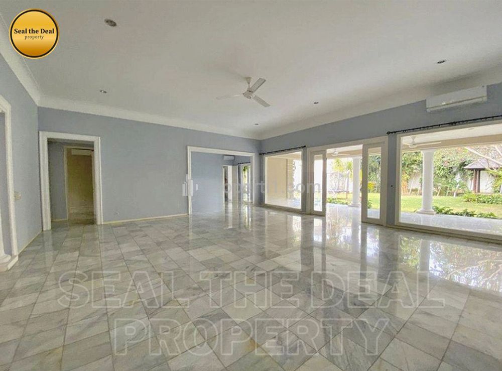 Disewakan Rumah Luas di Cipete/Cilandak Jakarta Selatan STD539