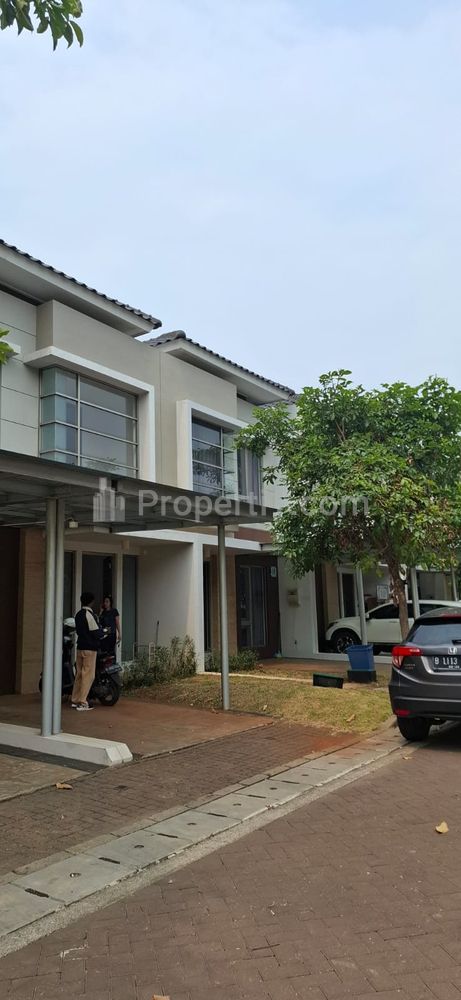Sewa Rumah Cluster Tampa PIK 2 Unfurnished 2+1BR