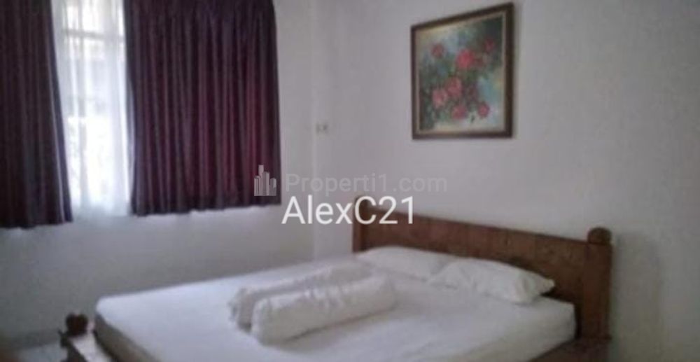 Dijual Rumah Komplek di Cirendeu, Lebak Bulus, Cilandak, Jakarta Selatan