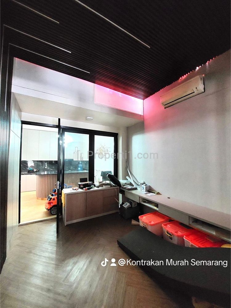 Jual Cepat Butuh Uang Rumah Luas Cluster Elite CitraGrand Semarang dekat RSWN RS dan Kampus Unimus Undip Tembalang