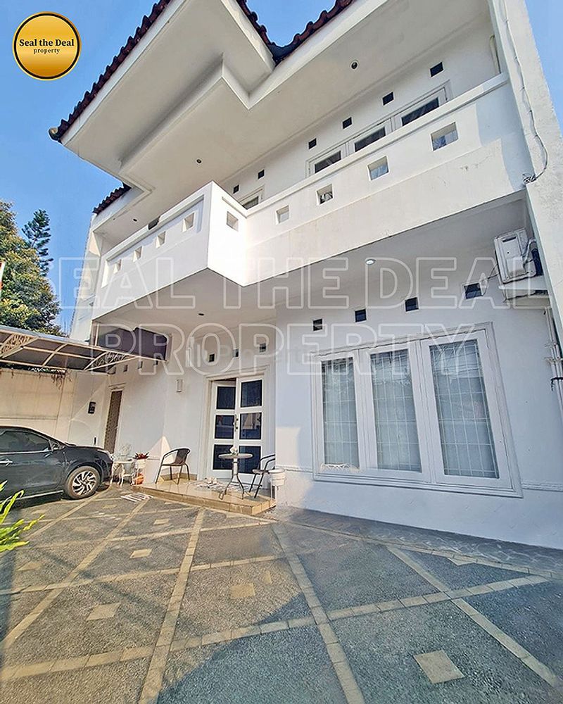 Rumah Dijual 2 Lantai di Area Cipete/Cilandak Jakarta Selatan STDN0128