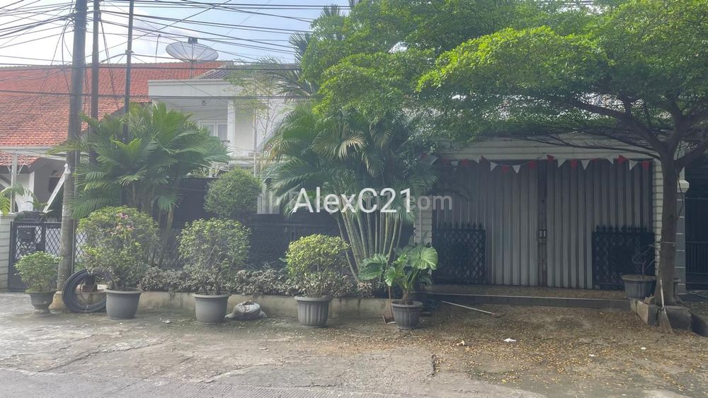 Dijual Rumah dan Paviliun di Pondok Bambu, Duren Sawit, Jakarta Timur